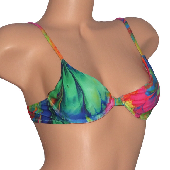 PrettyLittleThing Other - PrettyLittleThing Multi Abstract Print Underwired Bikini Top Size 6 NWT